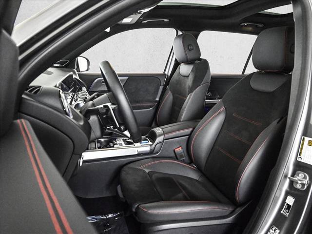 Used 2026 Mercedes-Benz GLB 35 AMG 4MATIC image 18