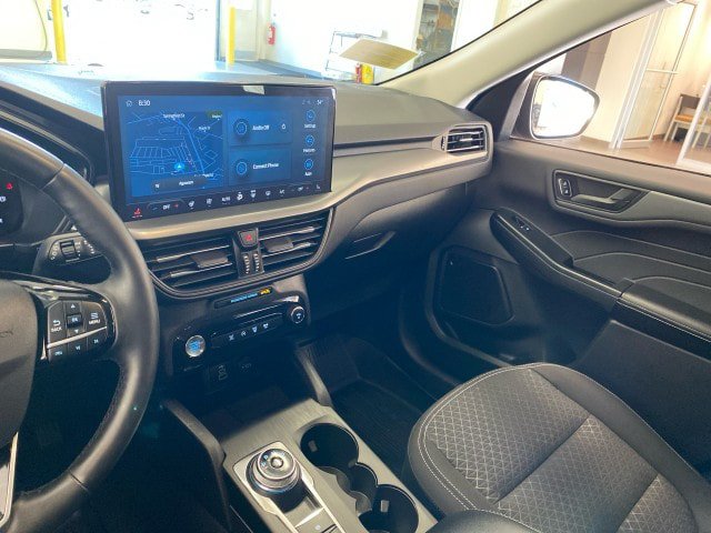 Used 2024 Ford Escape Active w/ Tech Pack #1 AWD/4WD image 14
