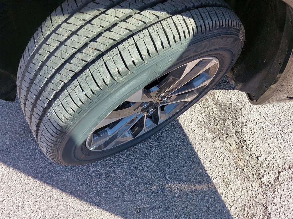 New 2024 Jeep Grand Cherokee Overland w/ Luxury Tech Group IV image 32