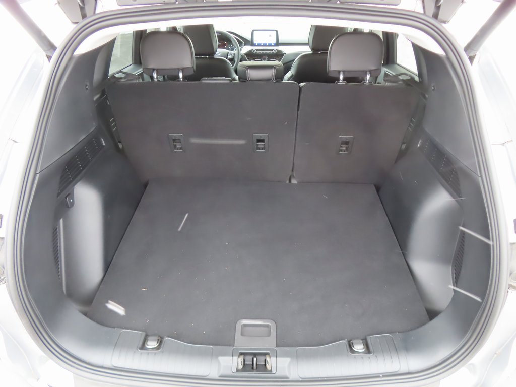 Used 2022 Ford Escape SEL image 13