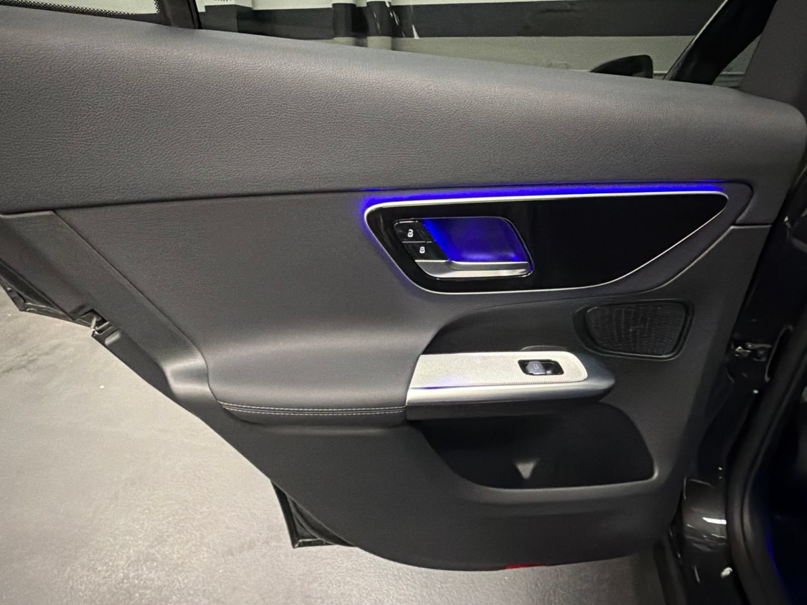 Certified 2026 Mercedes-Benz GLC 300 image 38