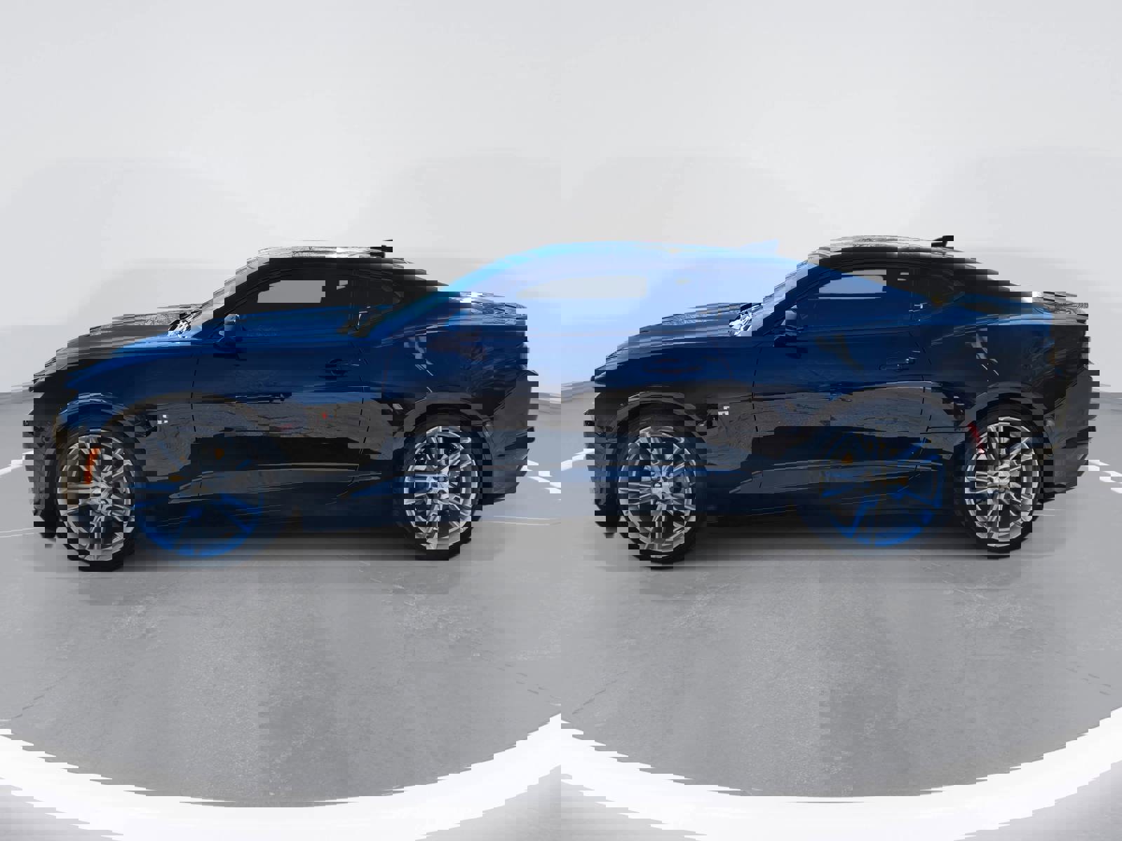 Used 2021 Chevrolet Camaro LT w/ RS Package image 8