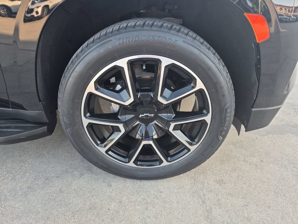 Used 2023 Chevrolet Tahoe RST RWD image 10