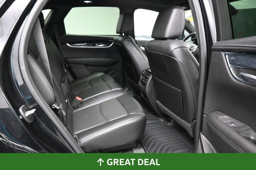 Used 2022 Cadillac XT5 Premium Luxury AWD/4WD image 23