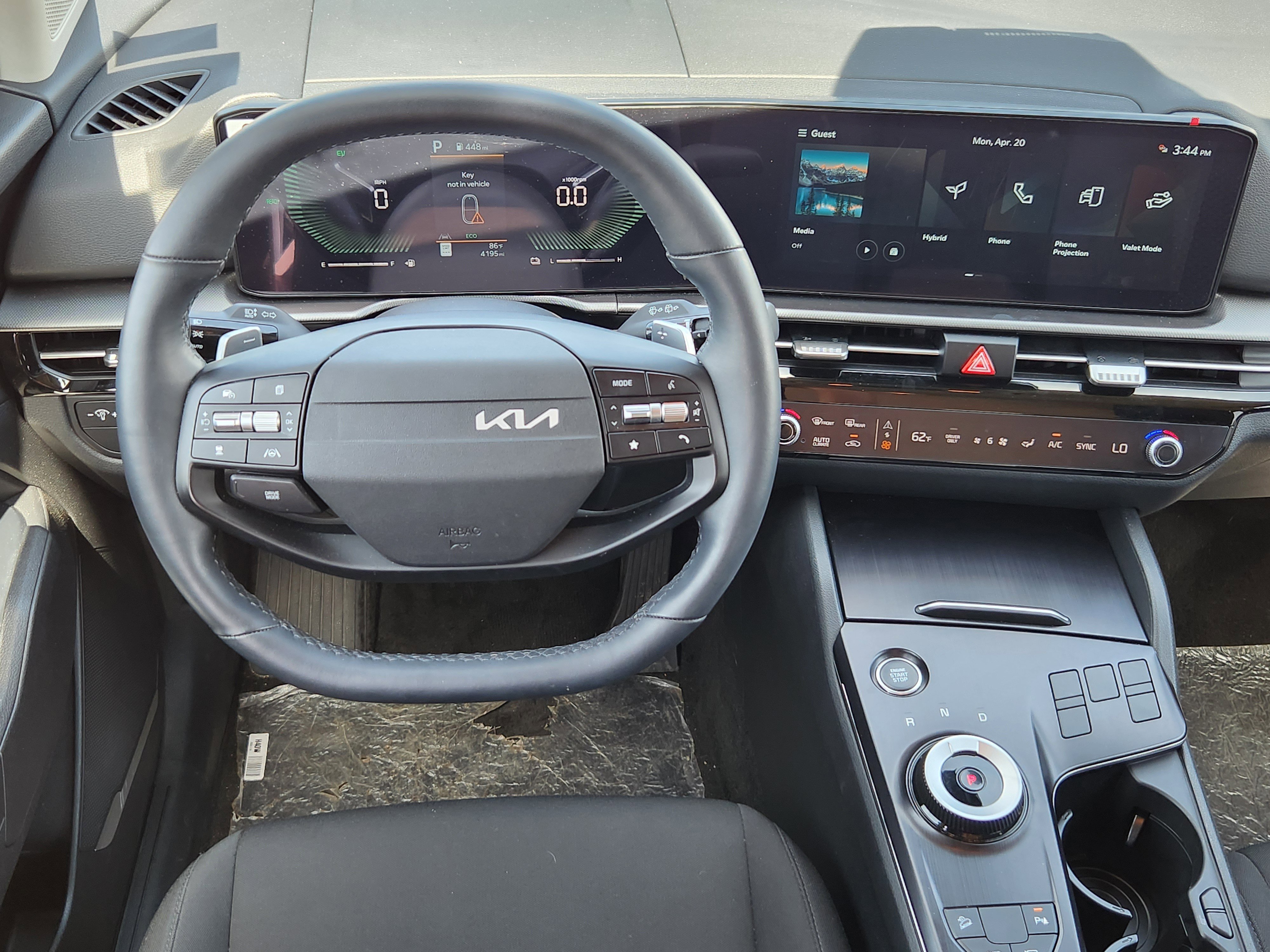 Used 2026 Kia Sportage LX FWD image 10