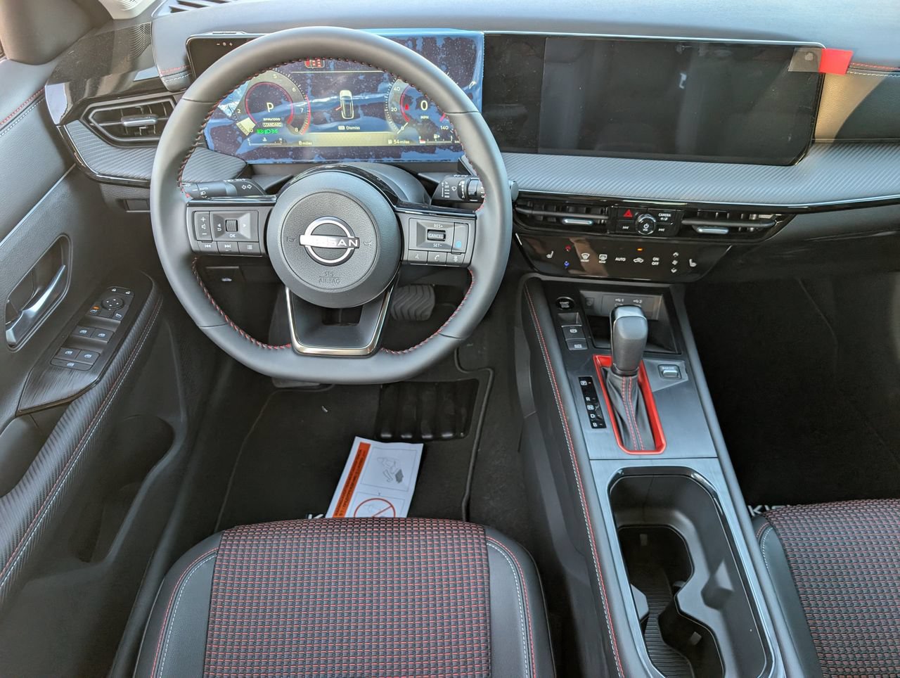 New 2027 Nissan Kicks SR FWD image 9