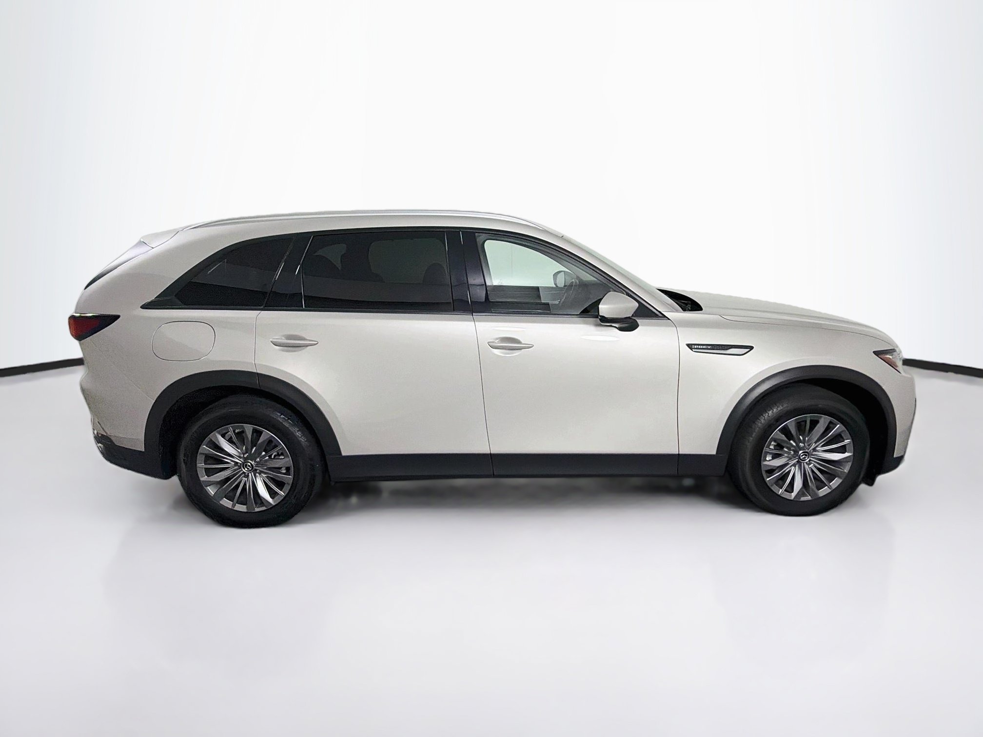 Used 2024 MAZDA CX-90 Plug-In Hybrid w/ Preferred AWD/4WD image 10