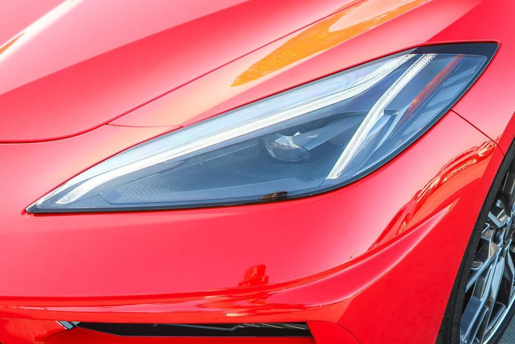 Used 2024 Chevrolet Corvette Stingray Premium Cpe w/ 3LT RWD image 5