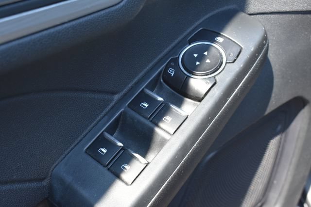 Used 2023 Ford Escape Platinum AWD/4WD image 21