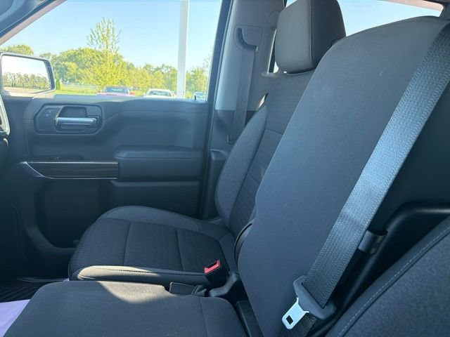 Used 2020 Chevrolet Silverado 1500 LT AWD/4WD image 38