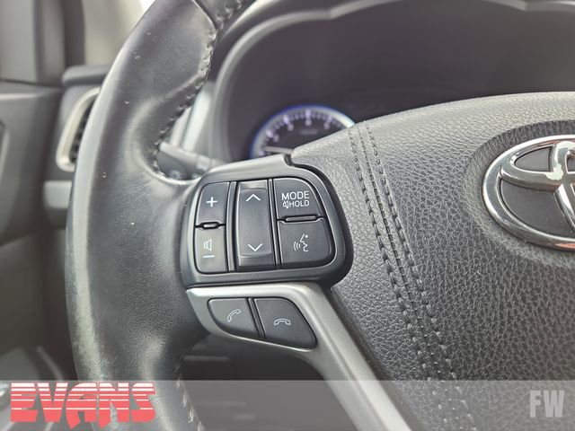 Used 2017 Toyota Highlander XLE image 15