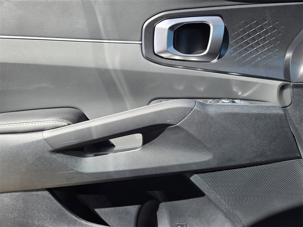 New 2026 Kia Sorento LX image 16