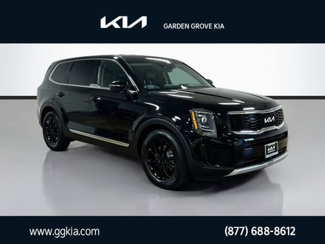 Used 2022 Kia Telluride LX AWD/4WD image 1