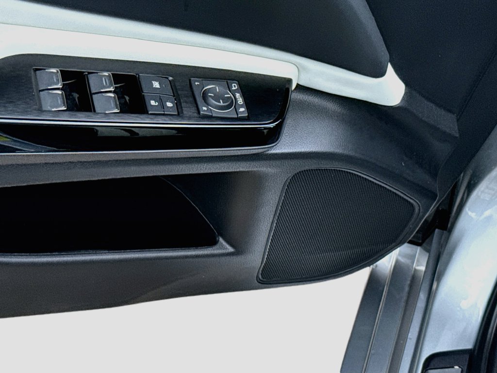 Used 2023 Lexus ES 350 F Sport w/ Accessory Package (Z1) FWD image 20