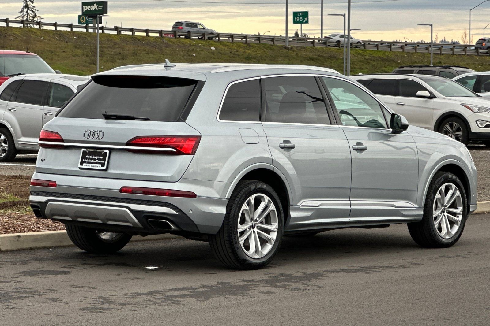 Used 2025 Audi Q7 3.0T Premium Plus video 3