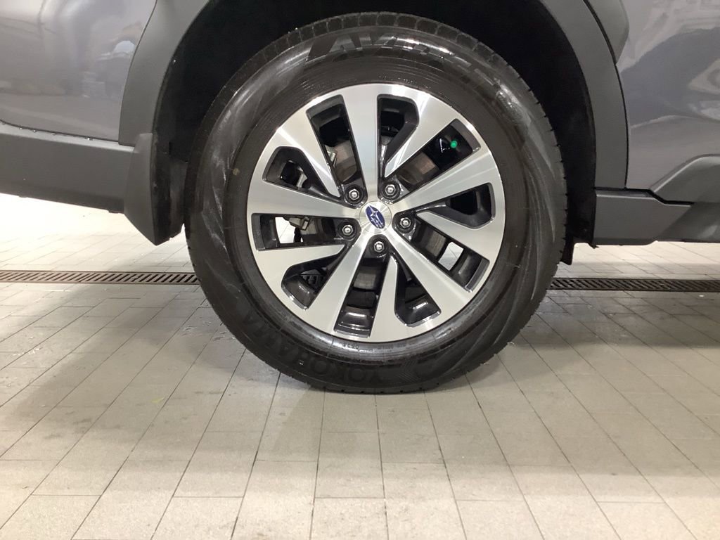 Certified 2025 Subaru Outback Premium image 28