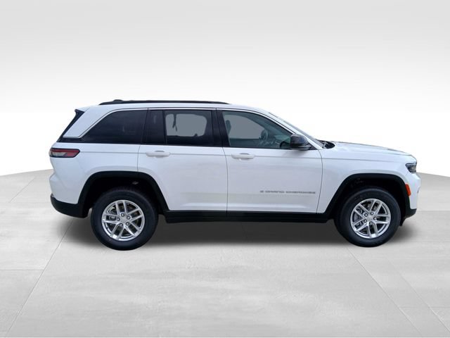 New 2026 Jeep Grand Cherokee Laredo X AWD/4WD image 6