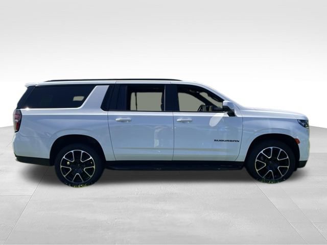 Used 2022 Chevrolet Suburban RST w/ Sport Performance Package AWD/4WD image 8
