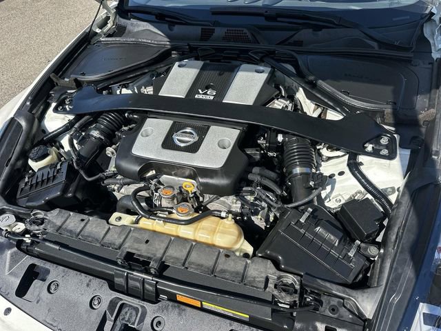 Used 2019 Nissan 370Z Touring Sport image 26