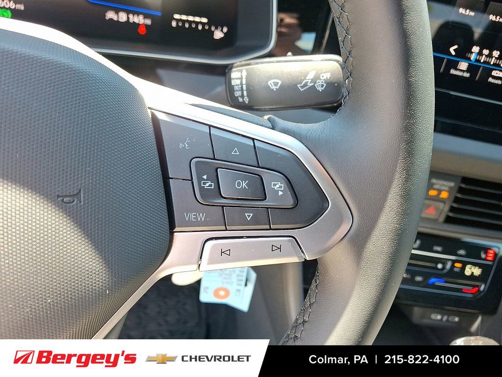 Used 2025 Volkswagen Jetta Sport FWD image 23