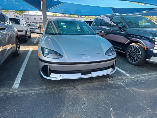 Used 2024 Hyundai Ioniq 6 SEL image 2