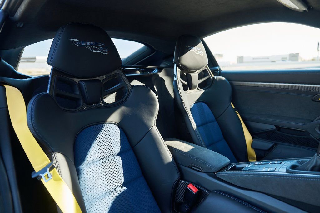 Used 2025 Porsche 718 Cayman GT4 RS w/ Weissach Package image 36