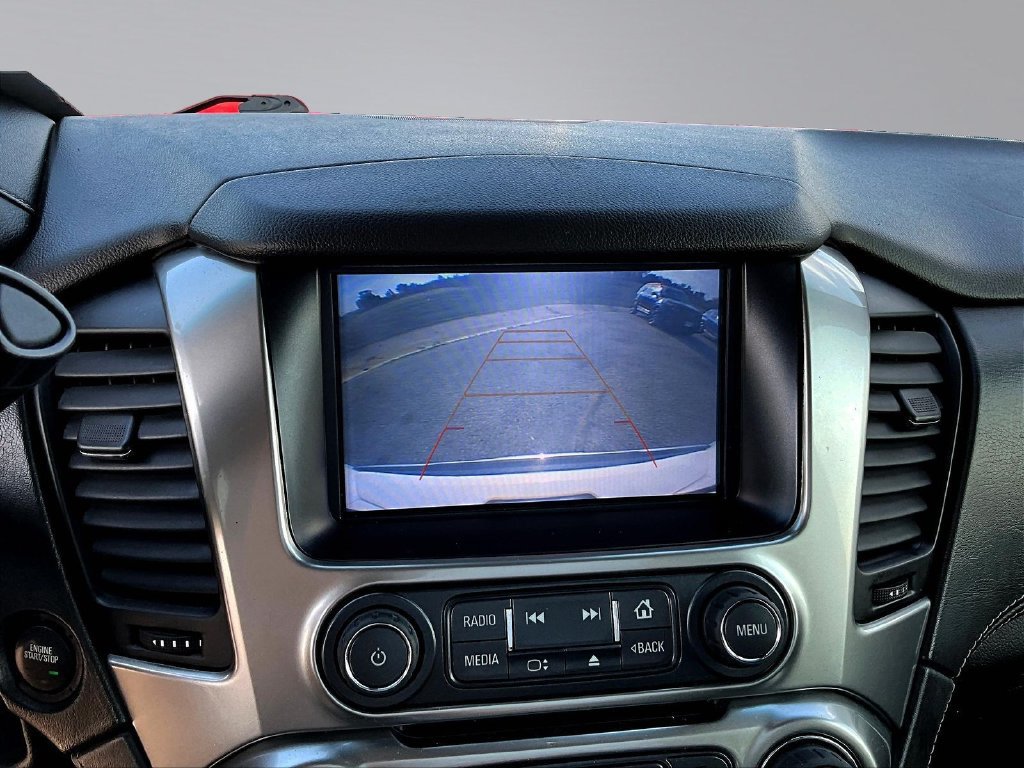 Used 2018 Chevrolet Suburban Premier AWD/4WD image 16