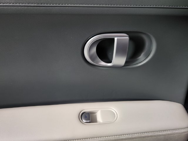 Certified 2023 Hyundai Ioniq 5 Limited AWD/4WD image 15