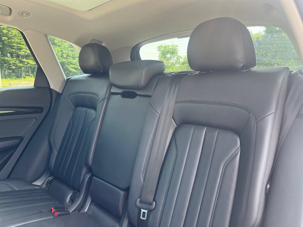 Used 2018 Audi Q5 2.0T Premium Plus w/ Premium Plus Package AWD/4WD image 24