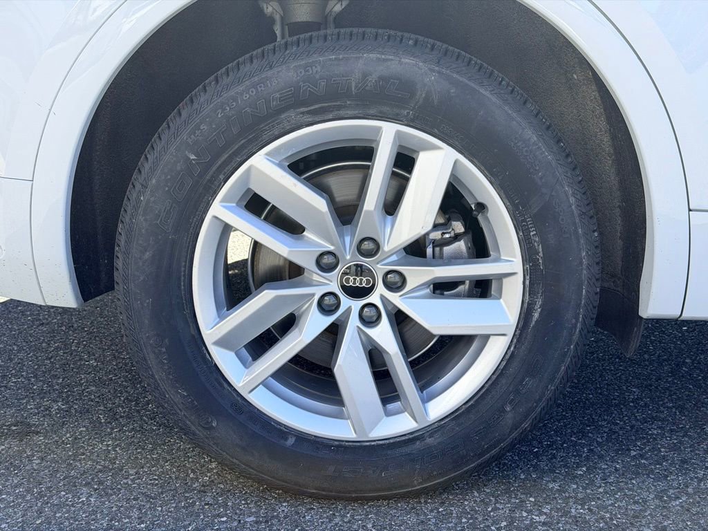 Certified 2023 Audi Q5 2.0T Premium w/ Convenience Package image 26