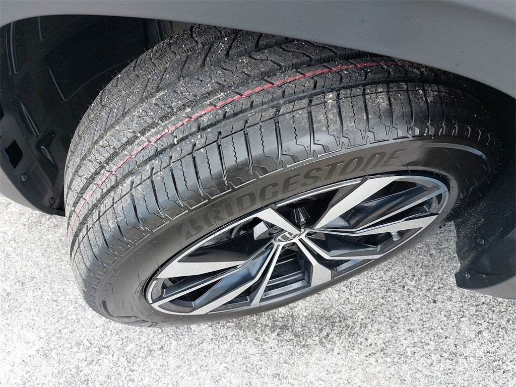 New 2026 Volkswagen Atlas SEL Premium R-Line image 24