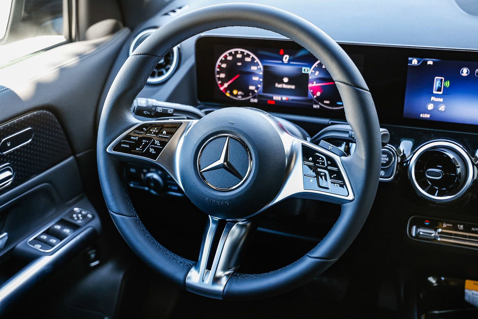 New 2026 Mercedes-Benz GLA 250 image 13