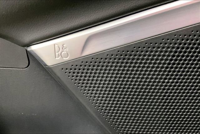 Used 2025 Ford Expedition Platinum image 40