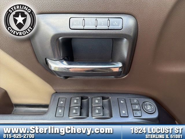 Used 2016 GMC Sierra 1500 Denali w/ Enhanced Driver Alert Package AWD/4WD image 17
