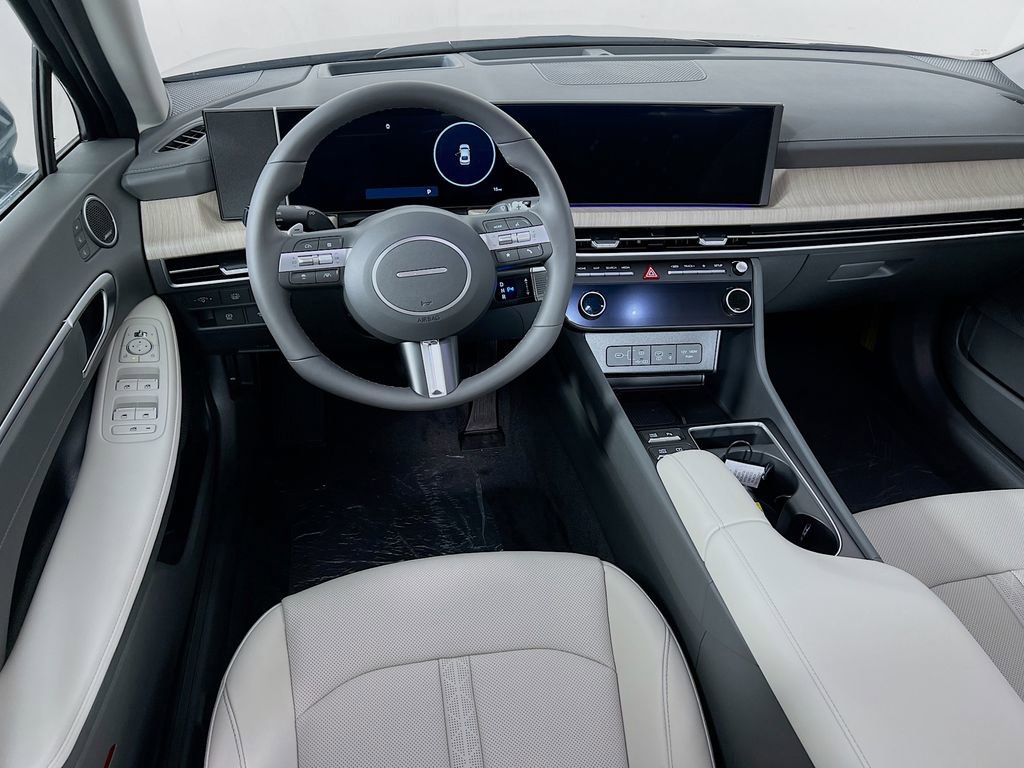 New 2026 Hyundai Sonata Limited image 21
