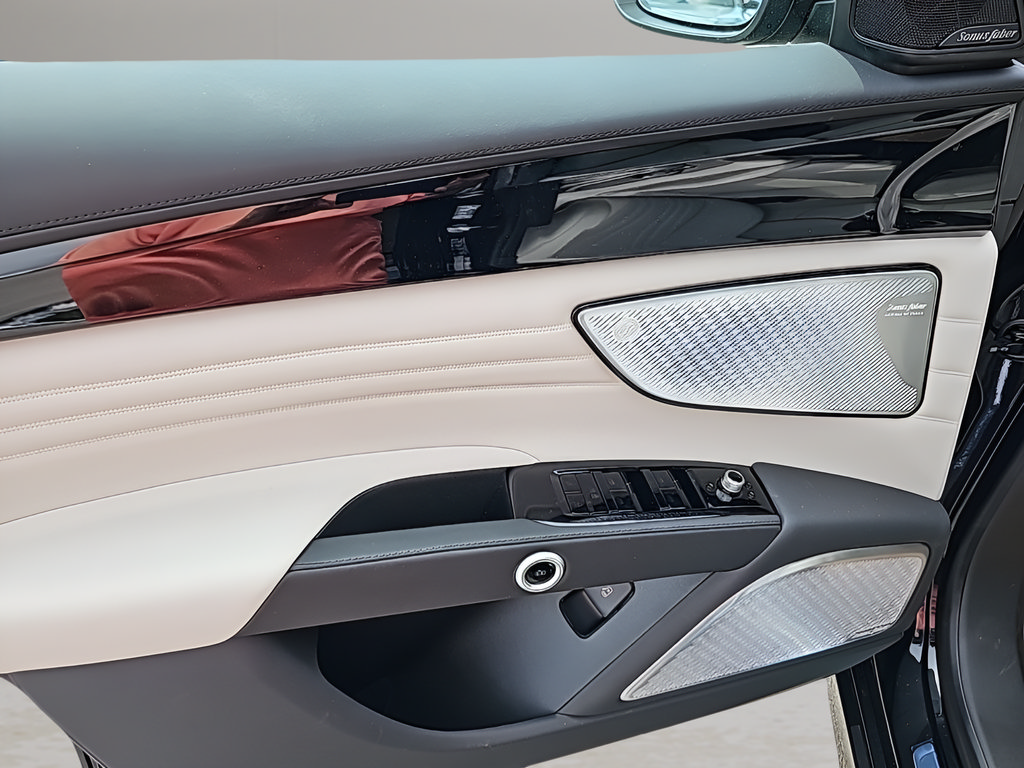 New 2024 Maserati Grecale Modena AWD/4WD image 15