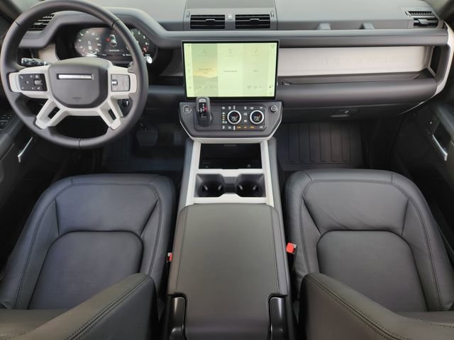 Used 2026 Land Rover Defender 110 S image 19