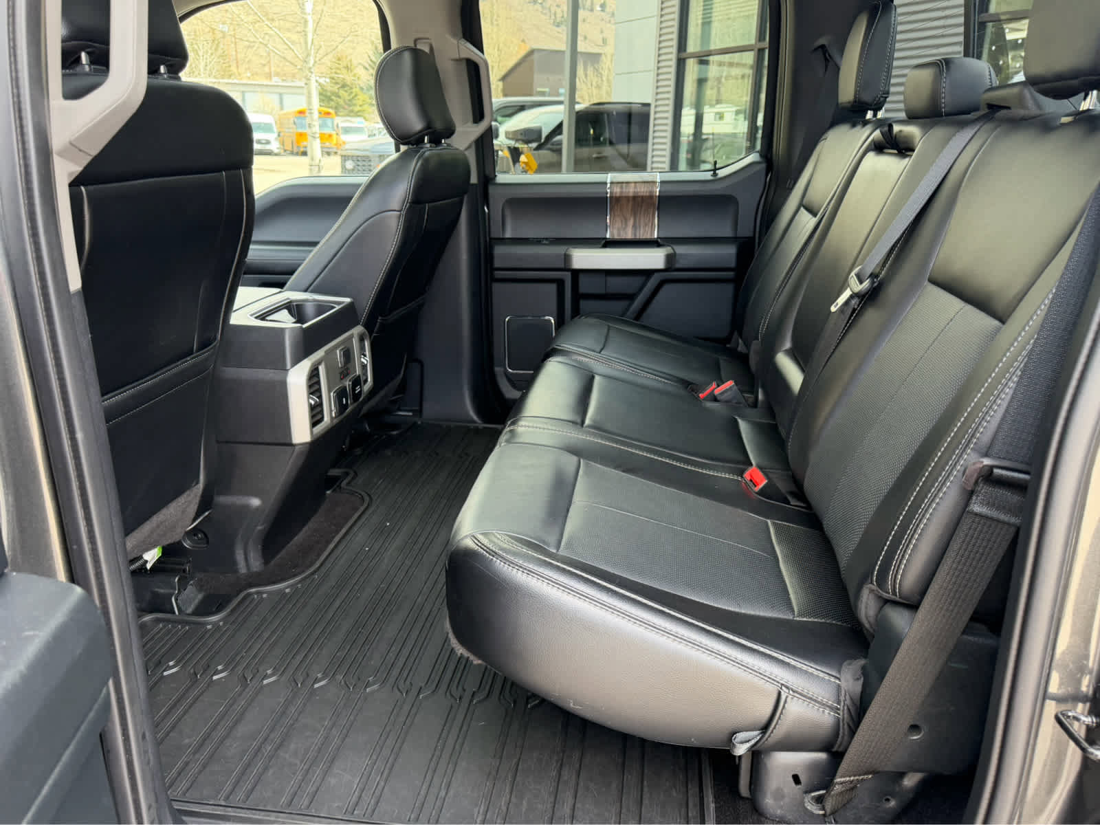 Used 2019 Ford F150 Lariat w/ Equipment Group 502A Luxury image 17