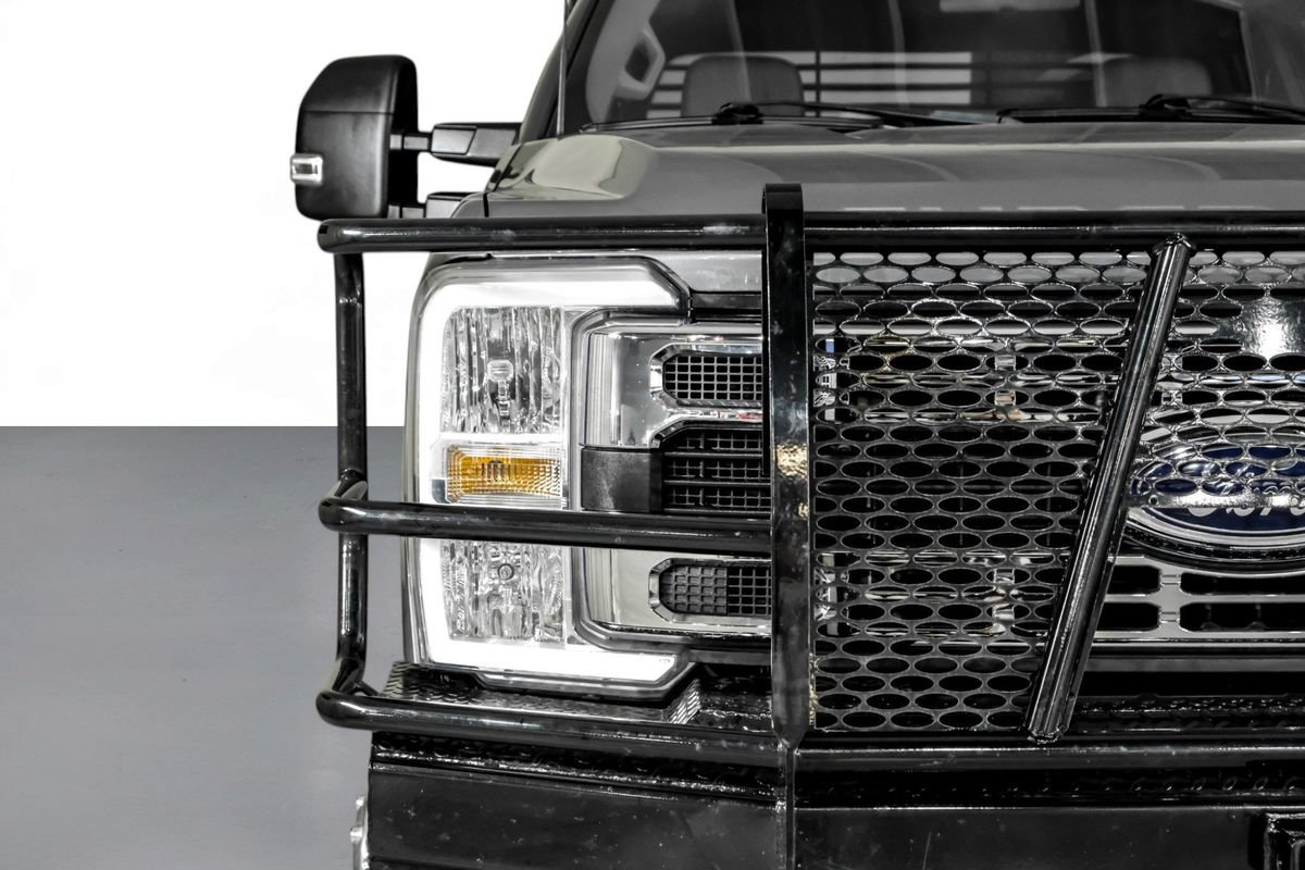 Used 2024 Ford F350 XLT AWD/4WD image 37