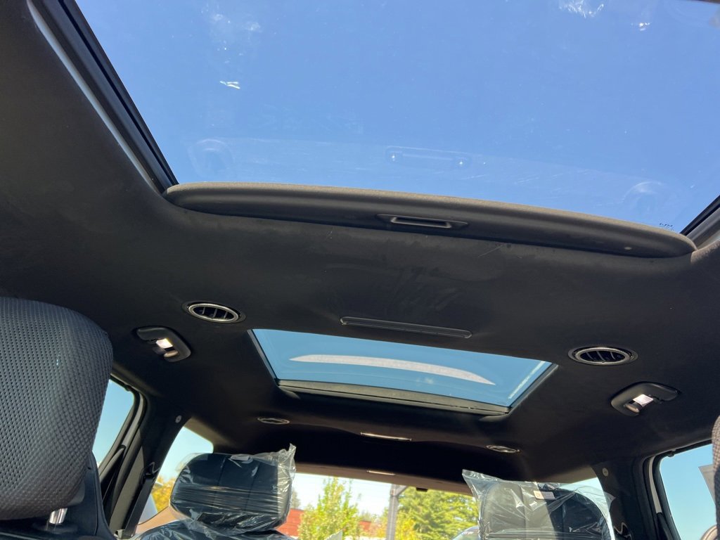 New 2026 Kia EV9 GT-Line image 9