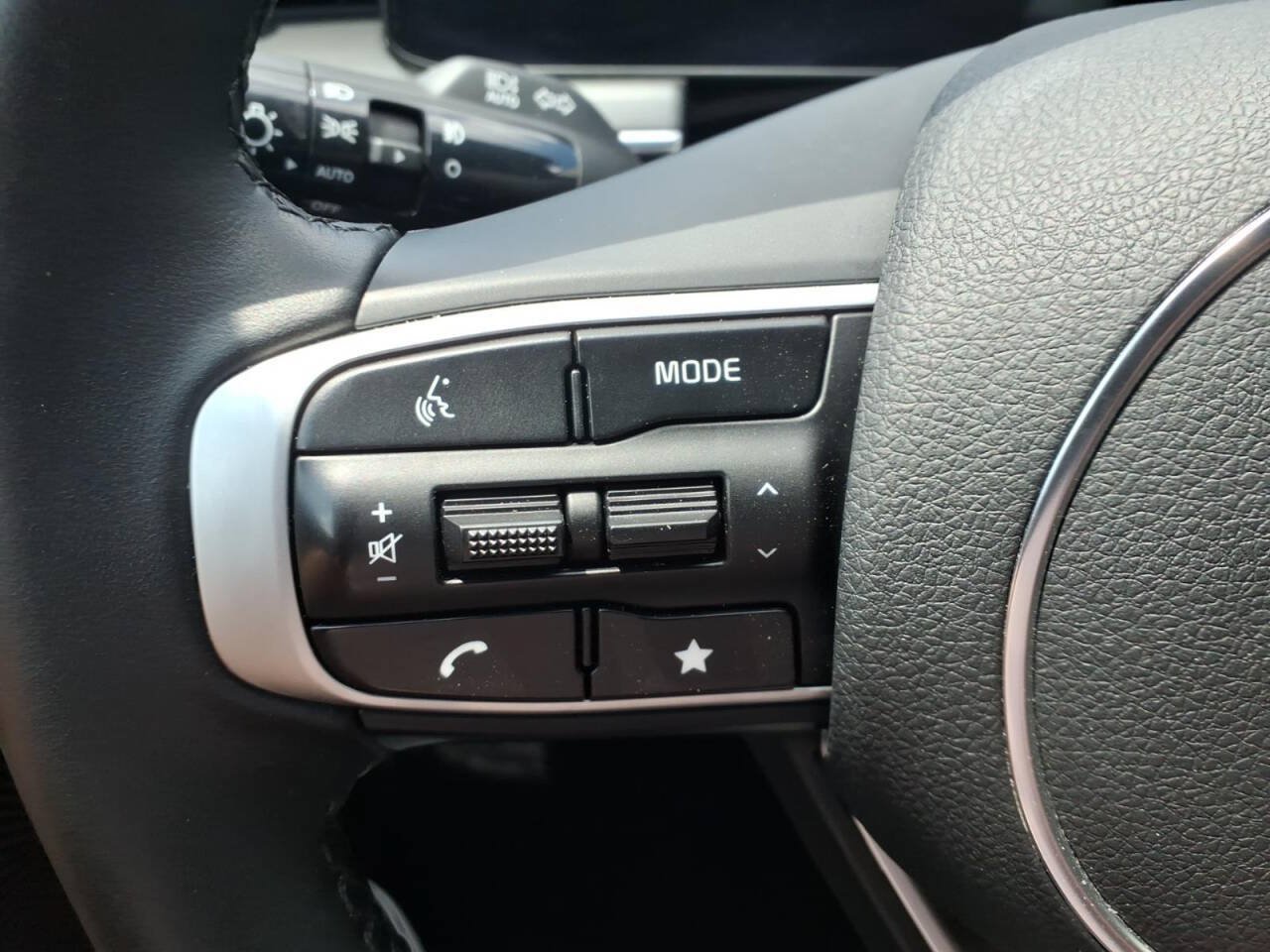 Used 2025 Kia K5 GT-Line AWD/4WD image 13