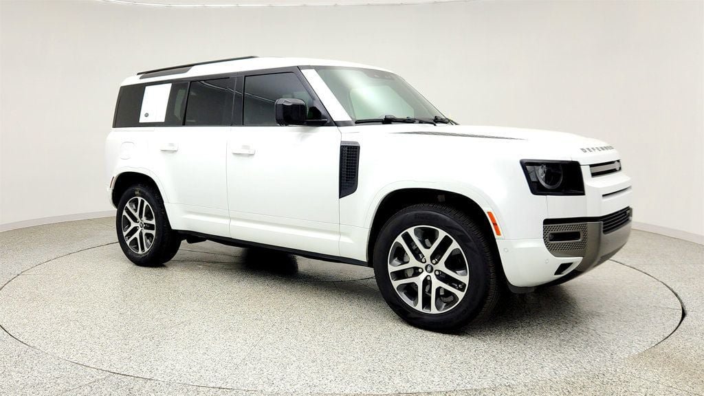 Used 2023 Land Rover Defender 110 X-Dynamic SE AWD/4WD image 3