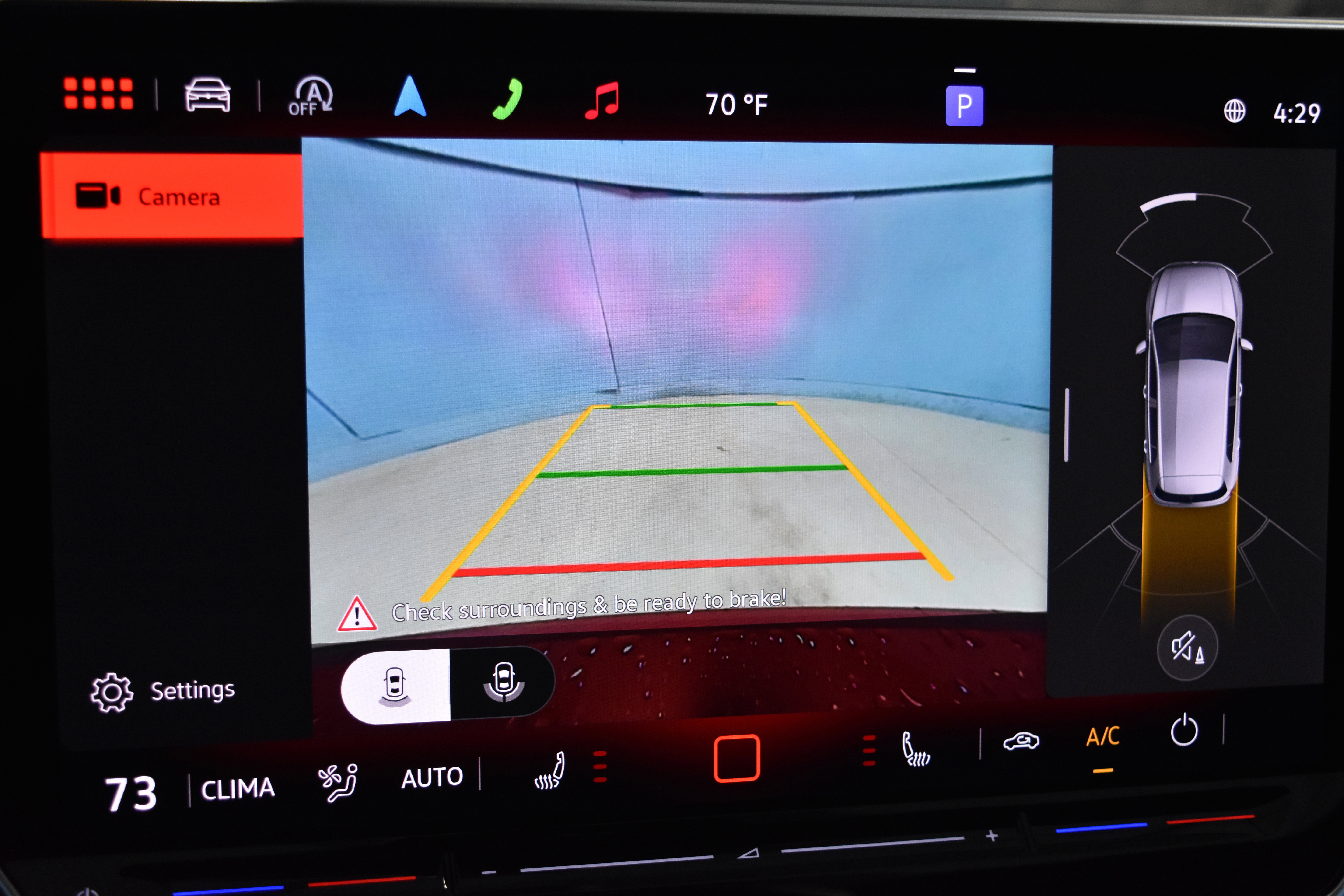 New 2025 Volkswagen GTI SE image 9