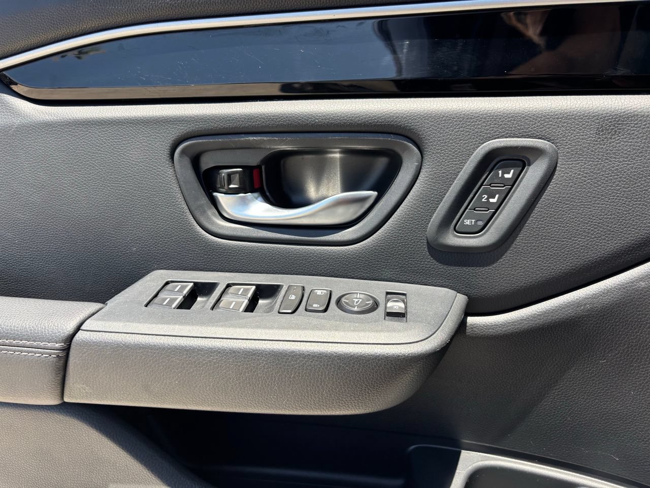 Certified 2025 Honda Pilot EX-L image 18