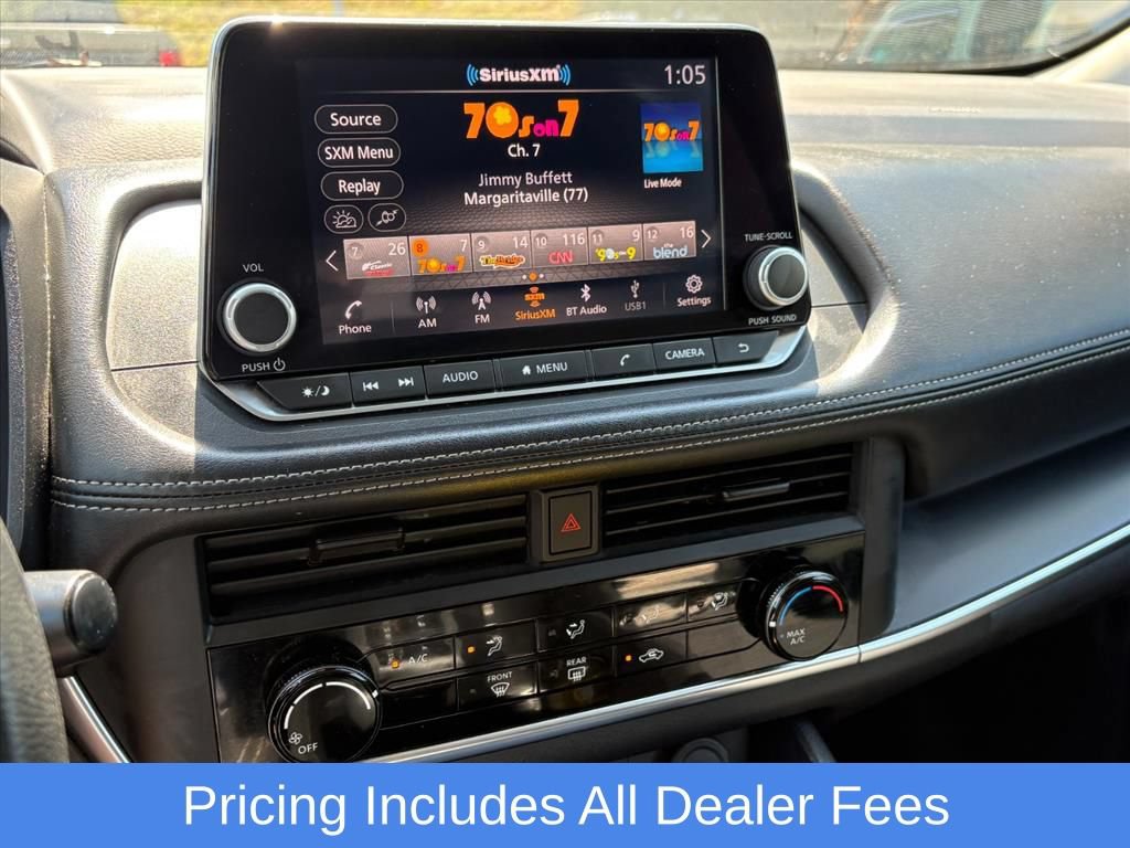 Used 2024 Nissan Rogue S AWD/4WD image 12