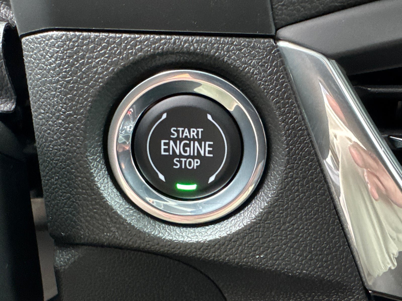Used 2026 Buick Encore GX Sport Touring w/ Comfort Package FWD image 33