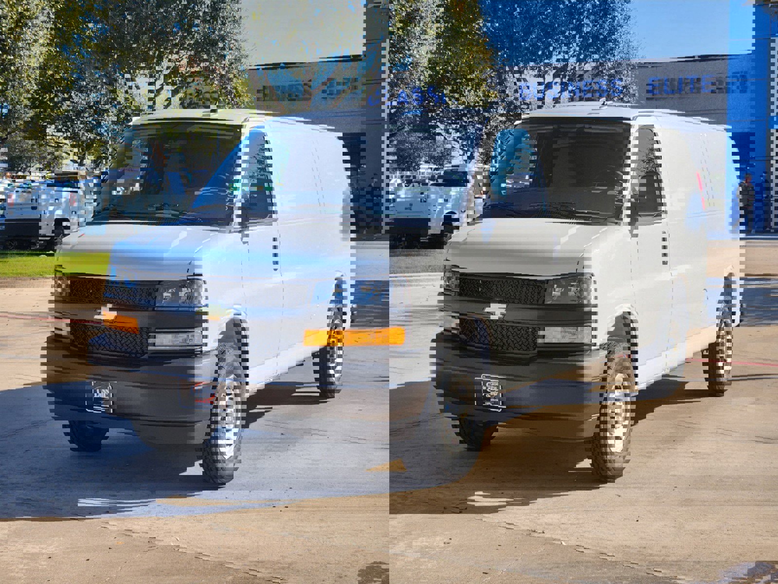 New 2025 Chevrolet Express 2500 Extended w/ Driver Convenience Package image 10