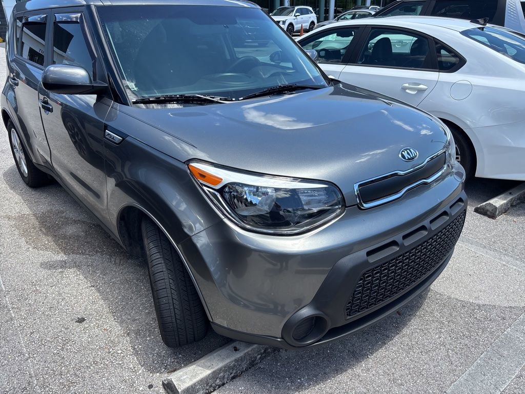 Used 2016 Kia Soul image 2