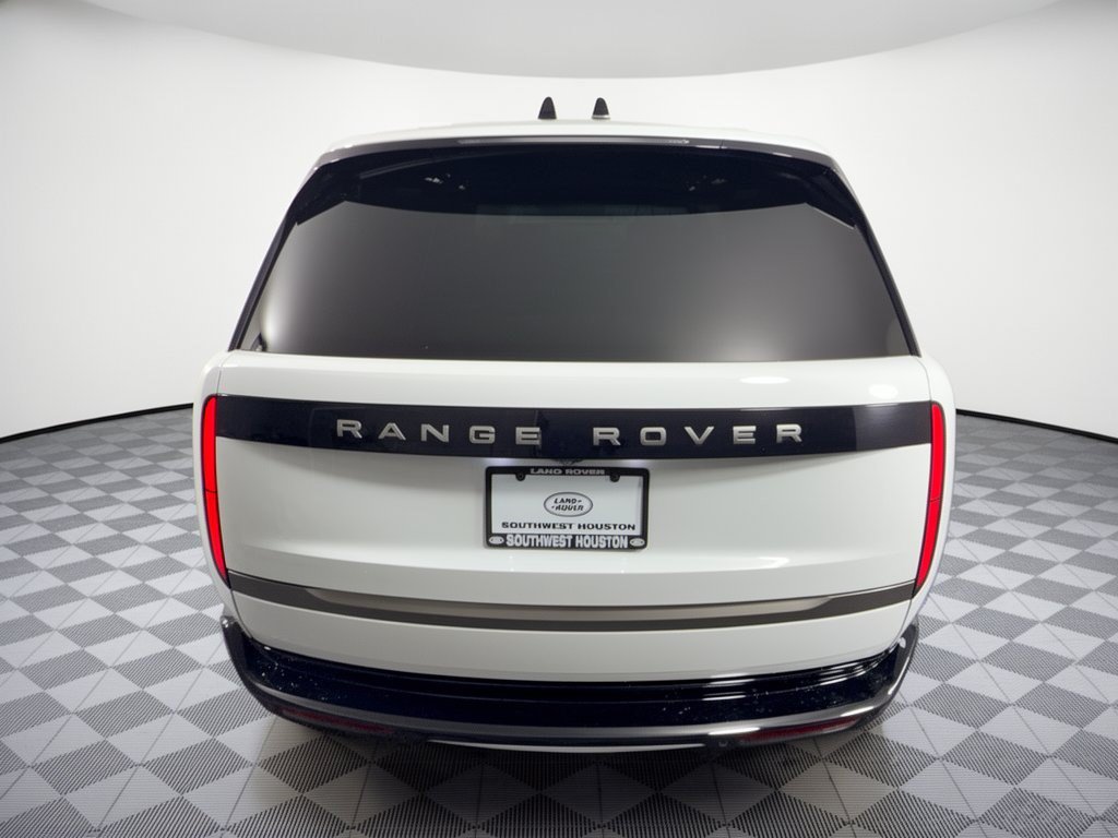 Used 2025 Land Rover Range Rover Long Wheelbase SE AWD/4WD image 11
