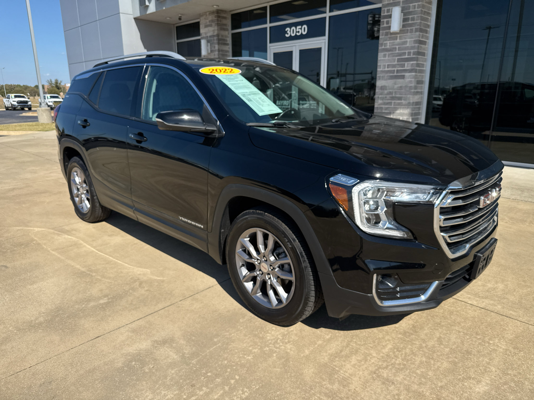 Used 2022 GMC Terrain SLT